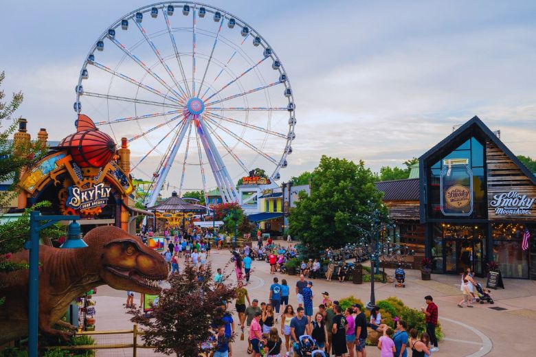 9 Things for Kids to Do at The Island in Pigeon Forge